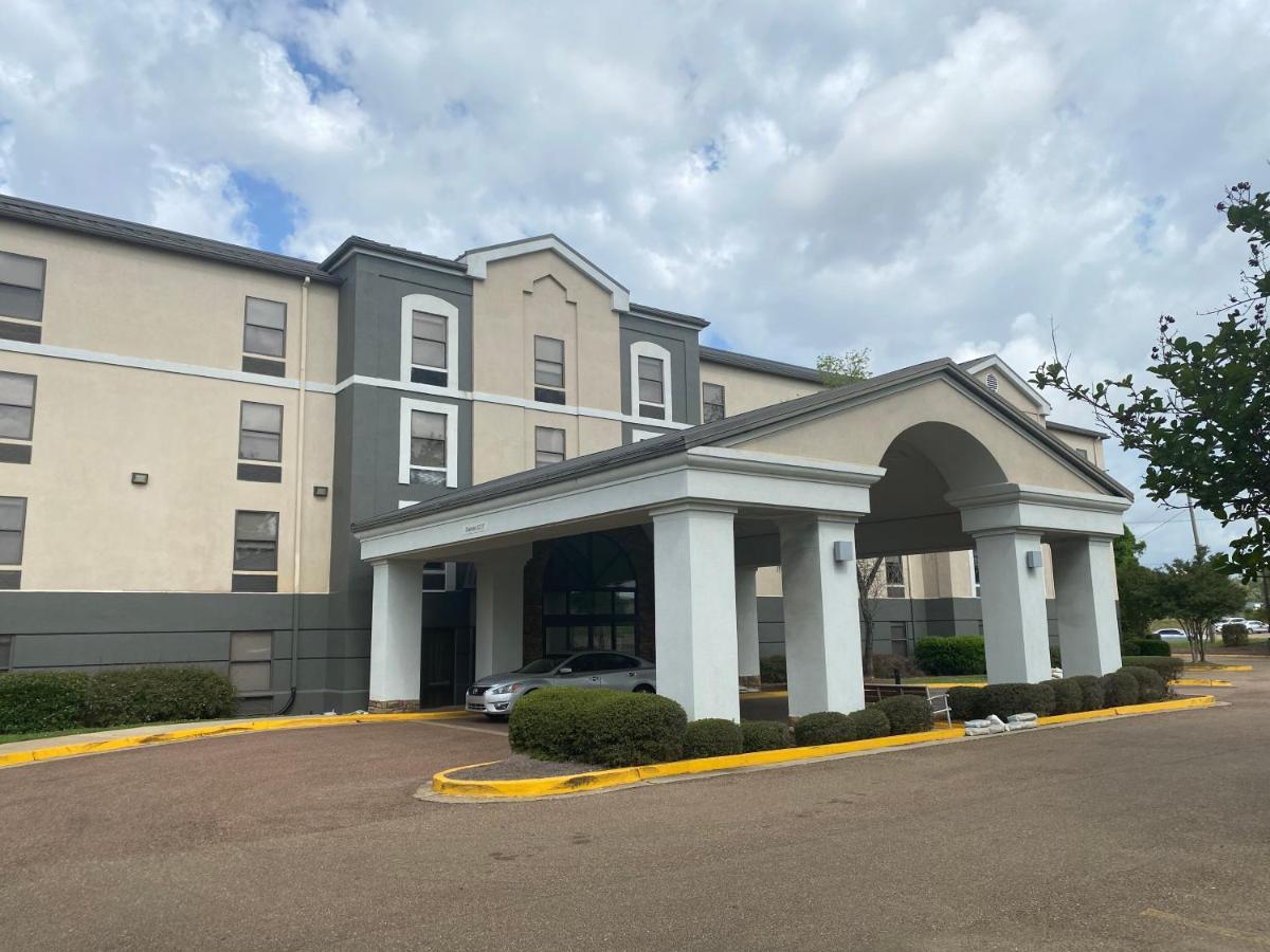 Wingate By Wyndham Jackson Ridgeland Hotel Buitenkant foto
