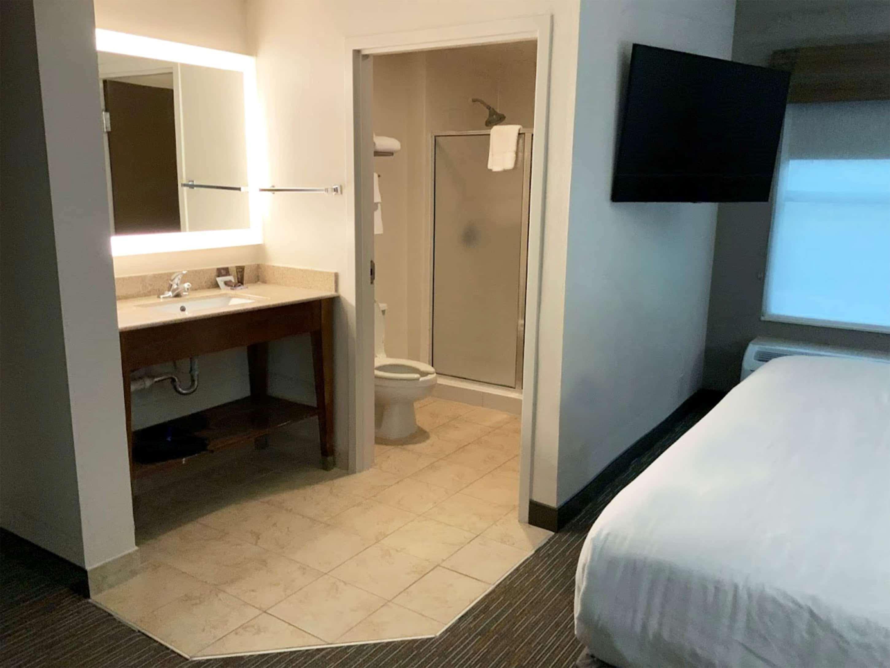 Wingate By Wyndham Jackson Ridgeland Hotel Buitenkant foto